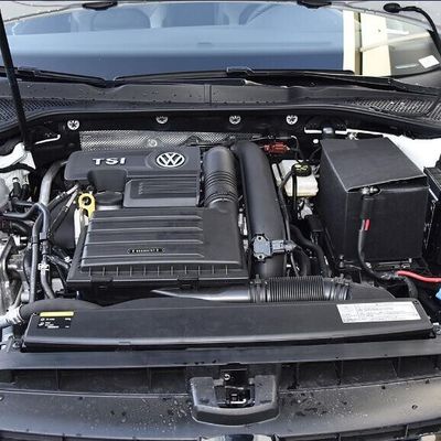 قم بتحديث صندوق الهواء الخاص بك من ألياف الكربون لـ VW GOLF